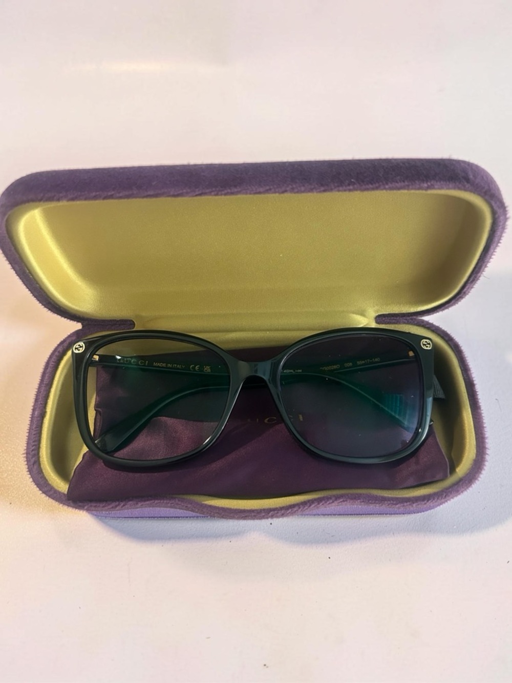 Gucci Fancy Black Square Sunglasses with Purple Velvet Case - Picture 3 of 12